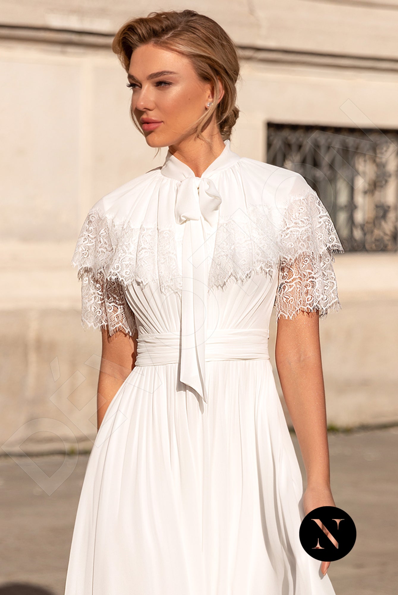 Sophine Full back A-line Short/ Cap sleeve Wedding Dress 5