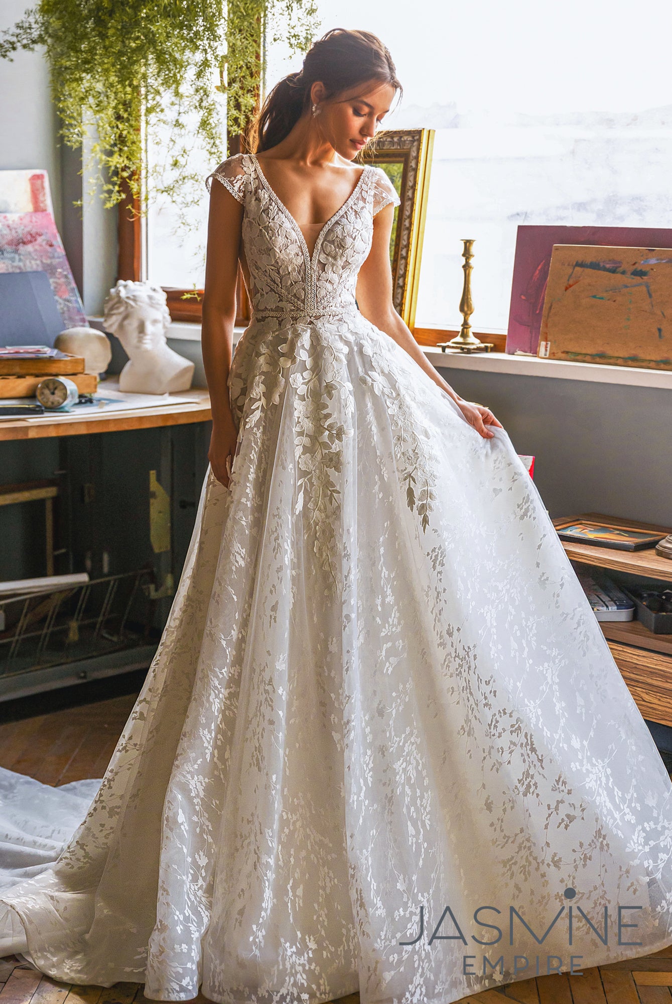 Empire Satin Sweetheart Neckline Wedding Dress With Illusion Train,  Sweetheart Neckline, Covered Buttons, And Lace Applique From Lpdqlstudio,  $125.38 | DHgate.Com