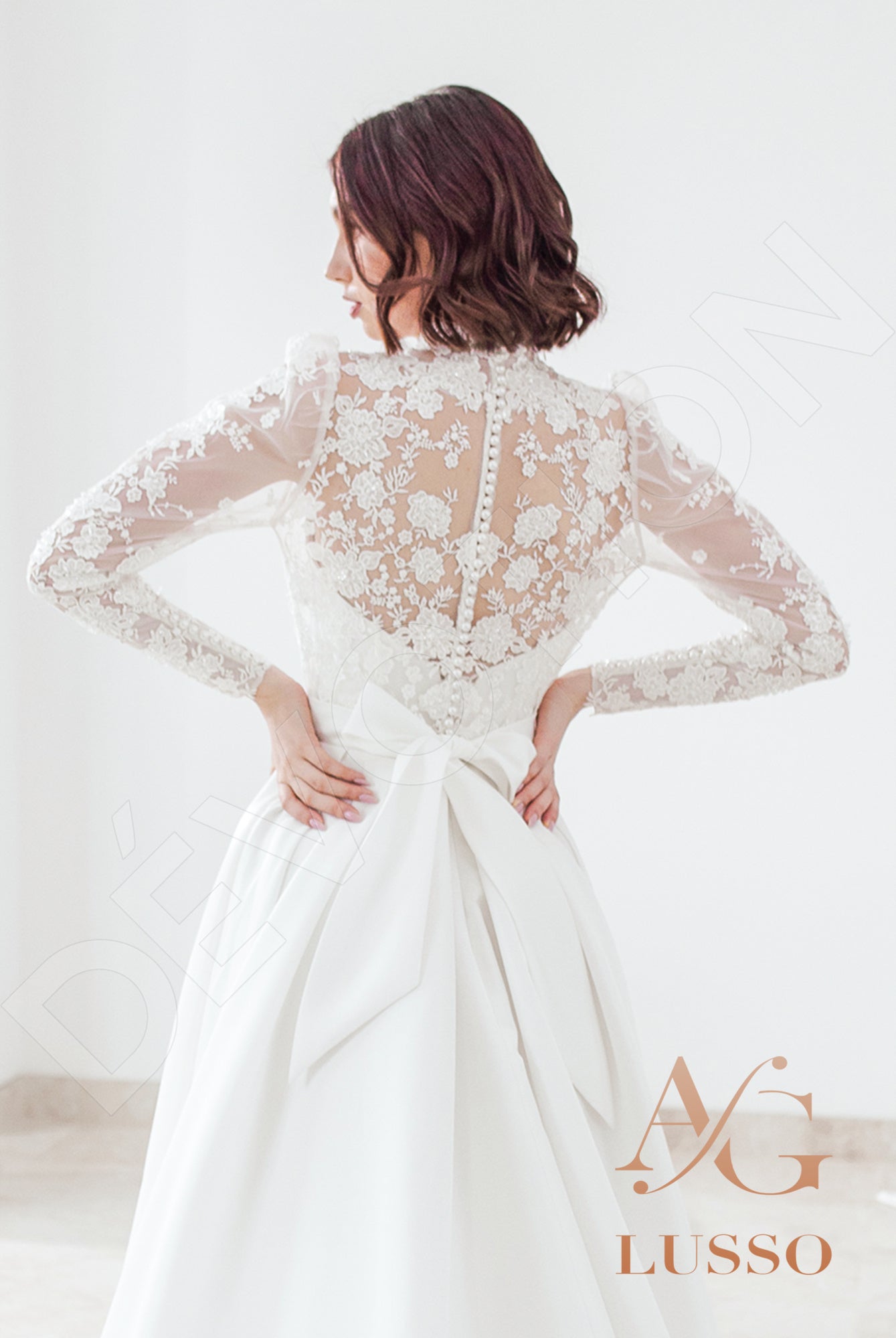 Janessa Full back A-line Long sleeve Wedding Dress 11