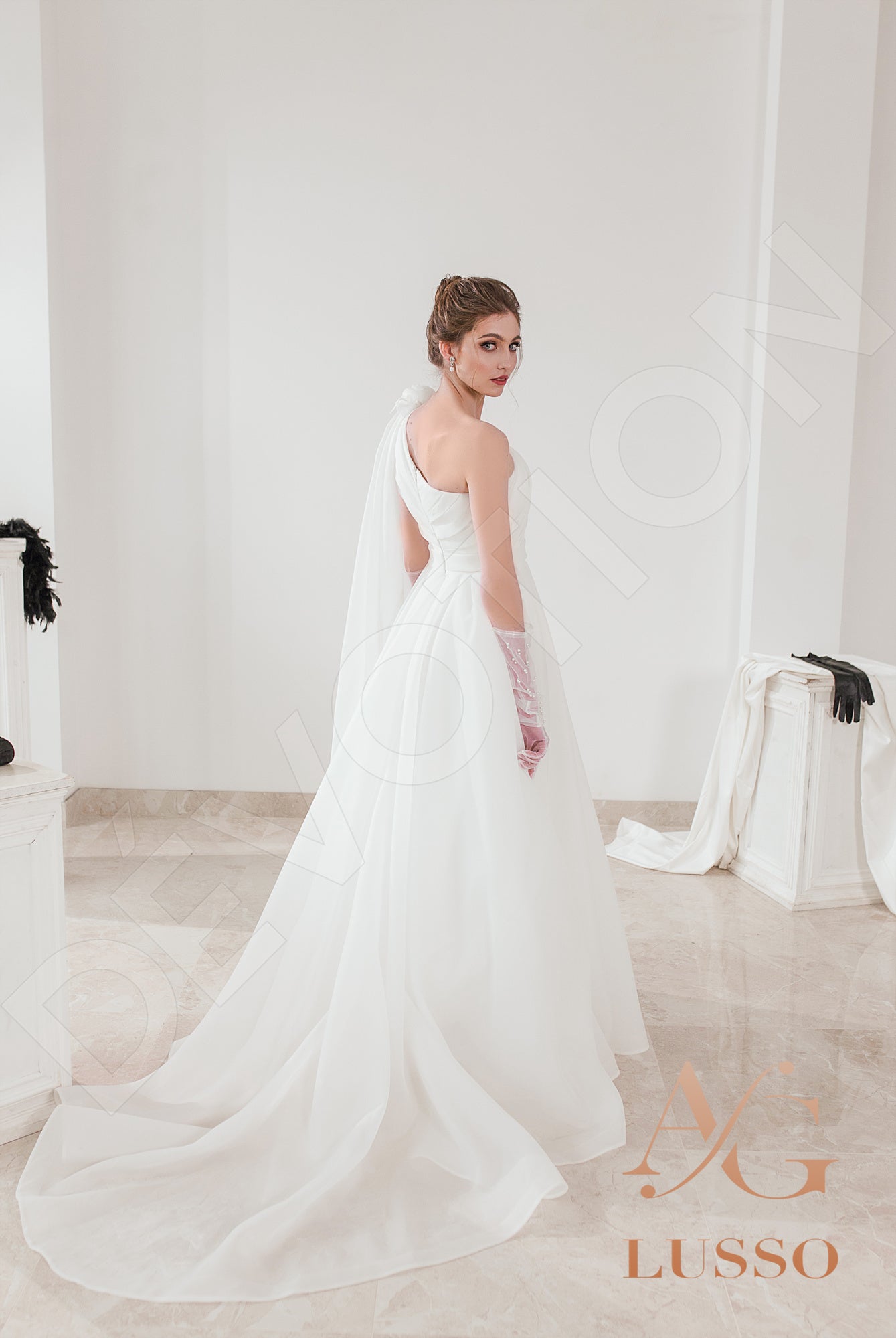Lorinet Open back A-line Sleeveless Wedding Dress 7