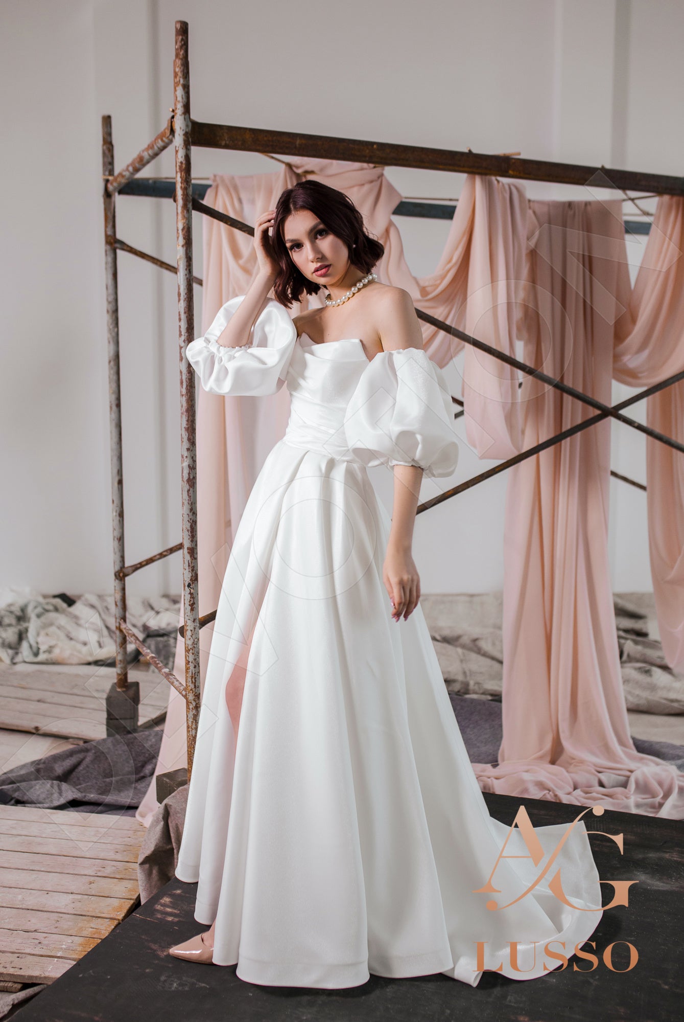 Arienna Open back A-line Detachable sleeves Wedding Dress 7