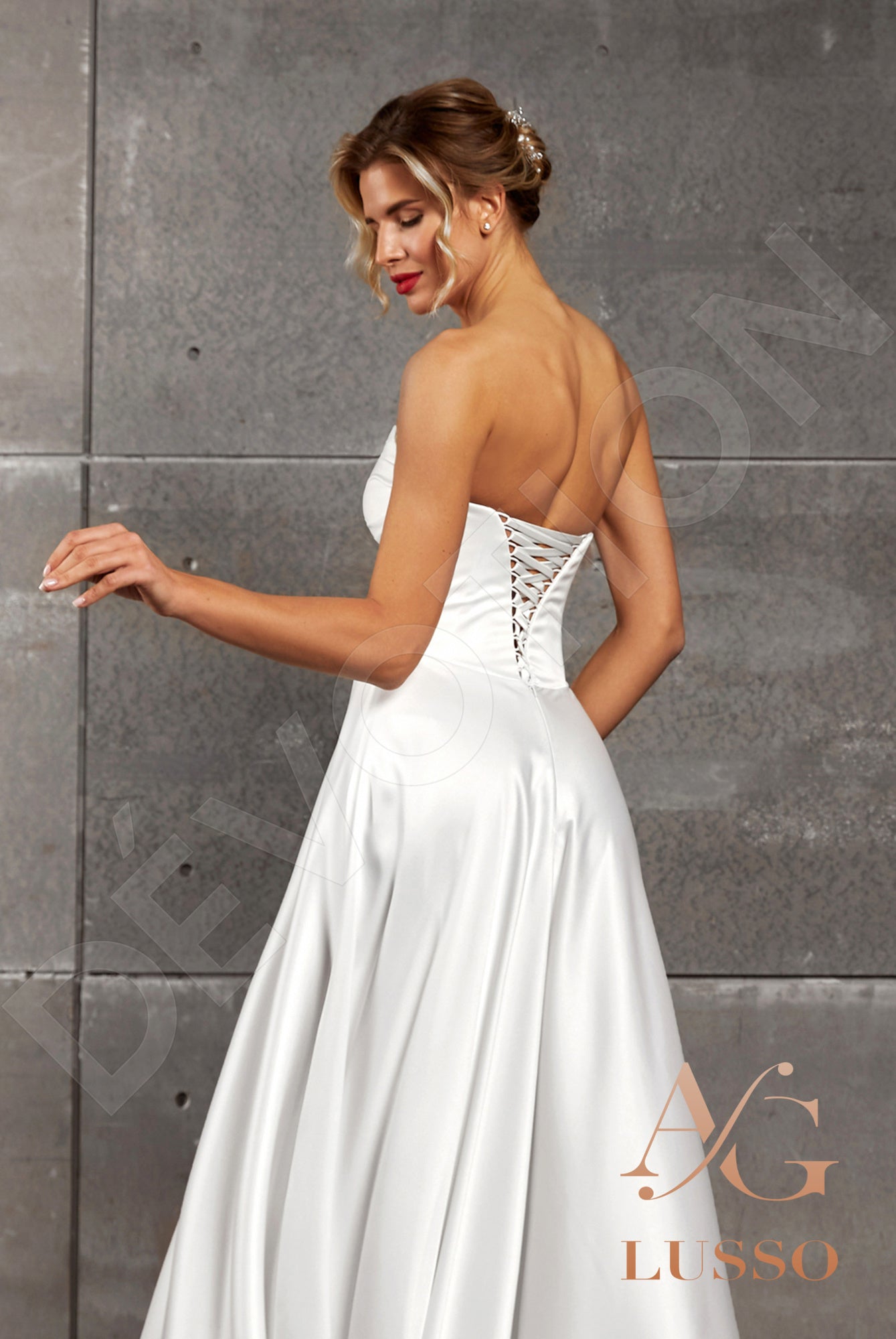 Laurence Open back A-line Strapless Wedding Dress 6