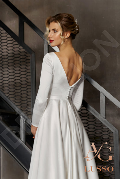 Brigitte Open back A-line Long sleeve Wedding Dress 6