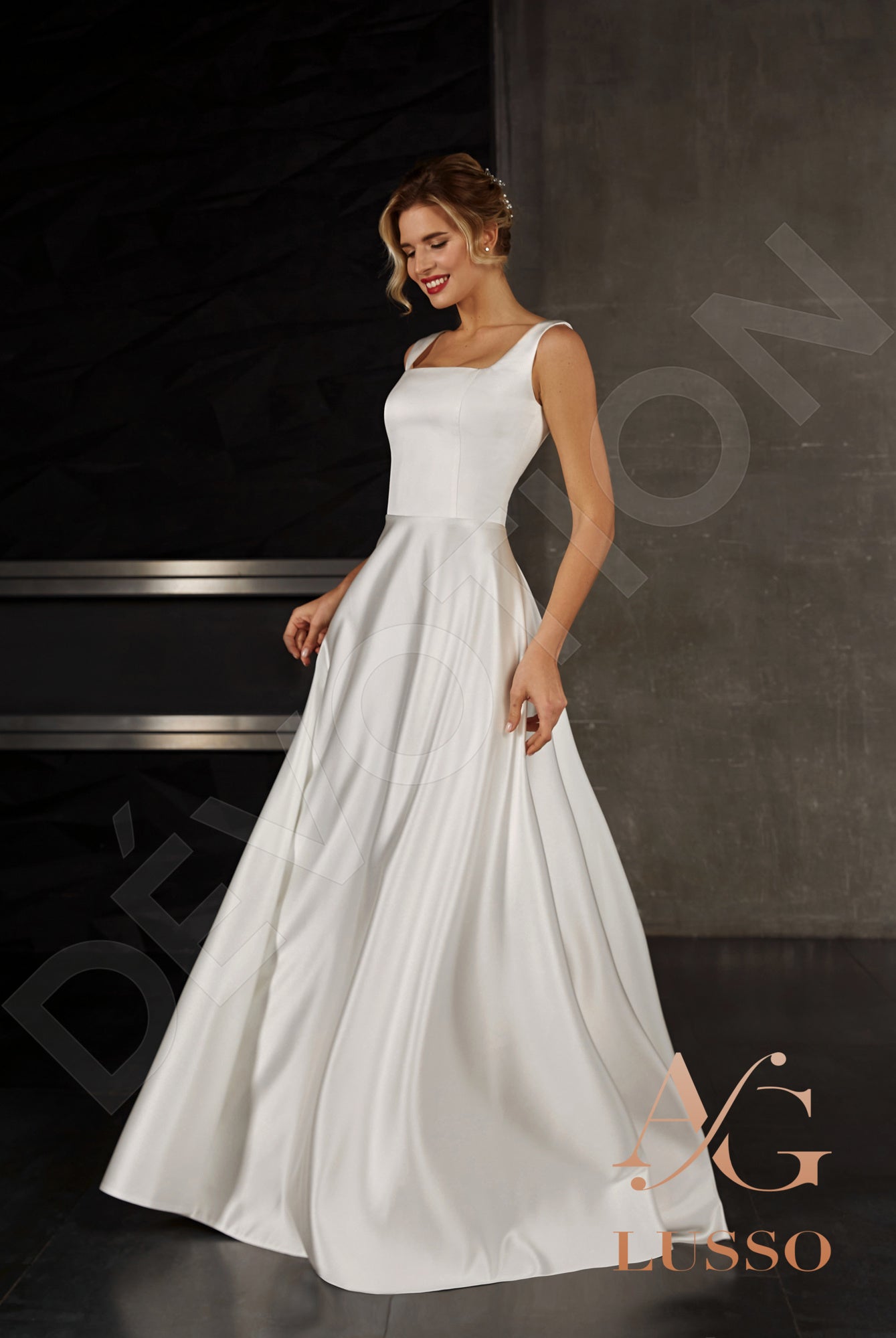 Dominique Open back A-line Sleeveless Wedding Dress 6