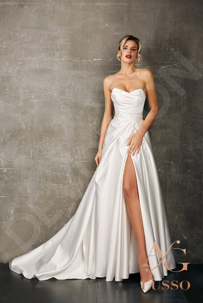 Annet Open back A-line Detachable sleeves Wedding Dress 5