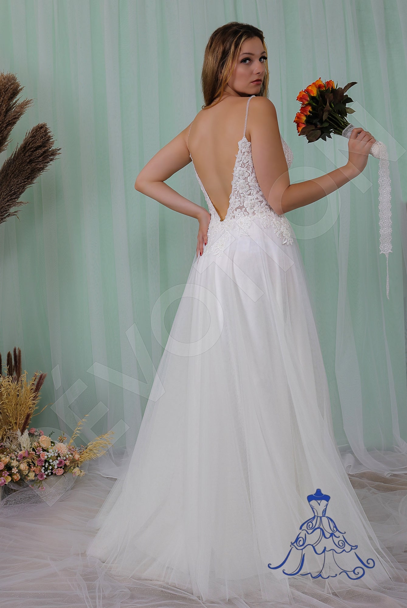 Tala A-line V-neck Ivory Wedding dress