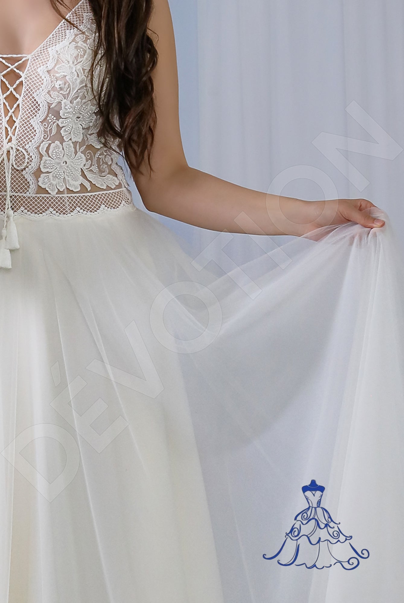 Maja Open back A-line Sleeveless Wedding Dress 4