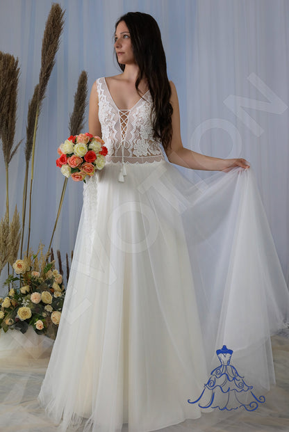 Maja Open back A-line Sleeveless Wedding Dress Front