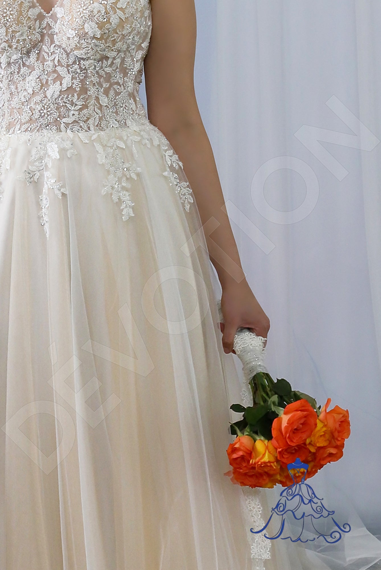 Liva Open back A-line Sleeveless Wedding Dress 4
