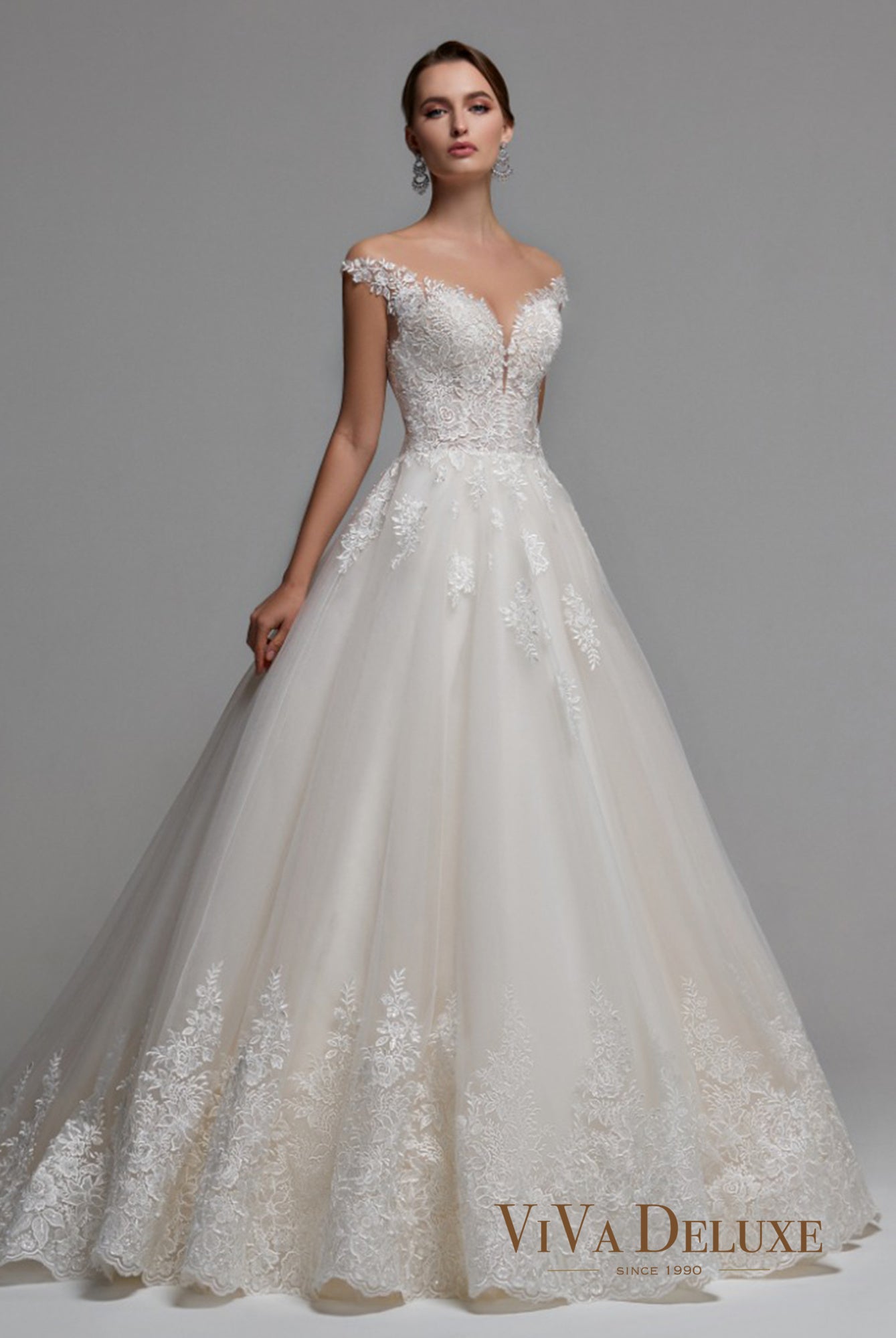 Mira Open back Princess/Ball Gown Sleeveless Wedding Dress Front