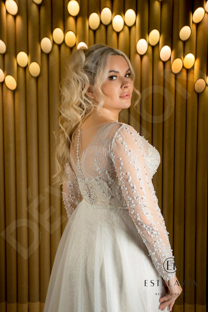 Claudia Full back A-line Long sleeve Wedding Dress 4