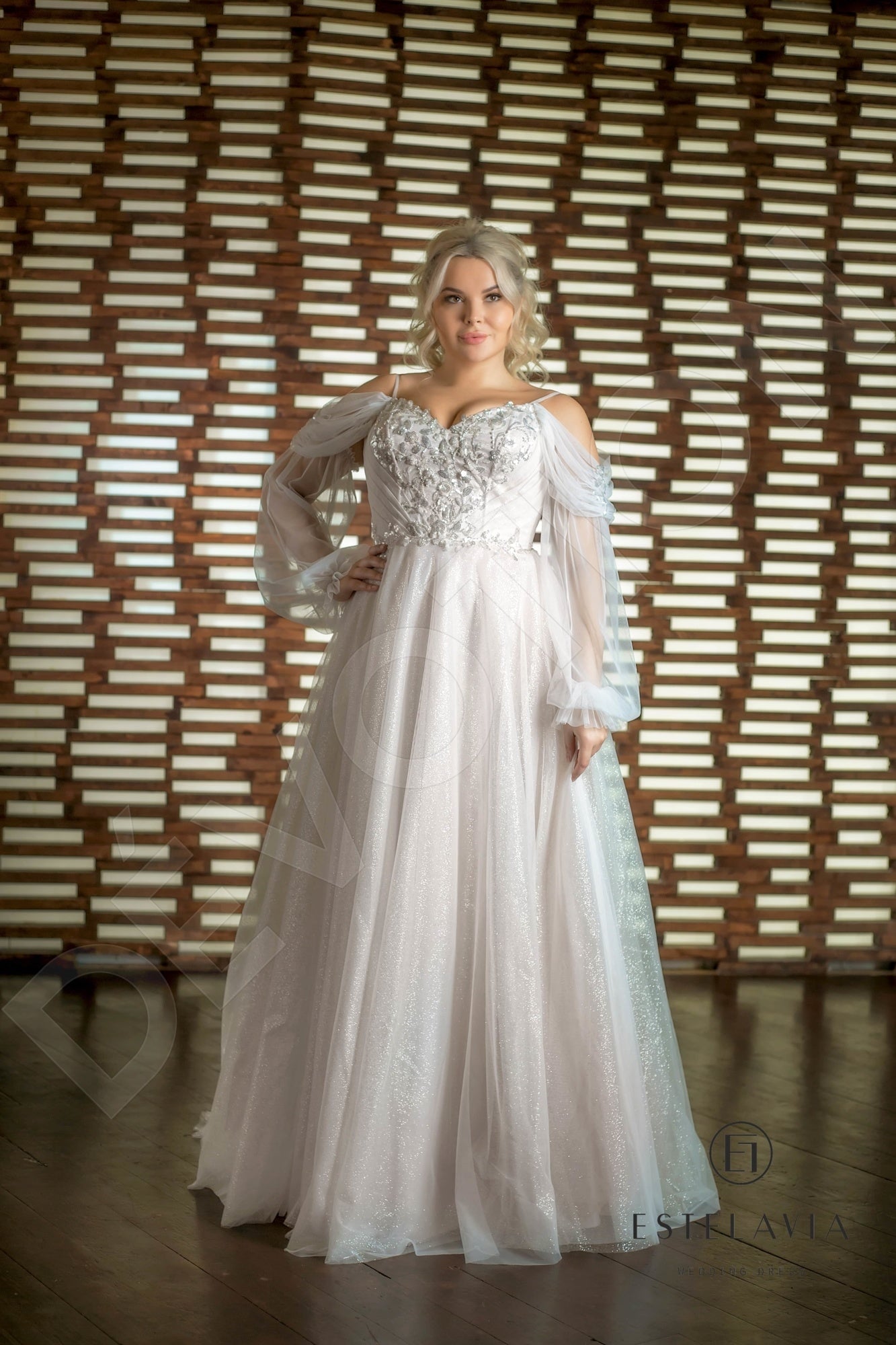 Elif Open back A-line Detachable sleeves Wedding Dress 7