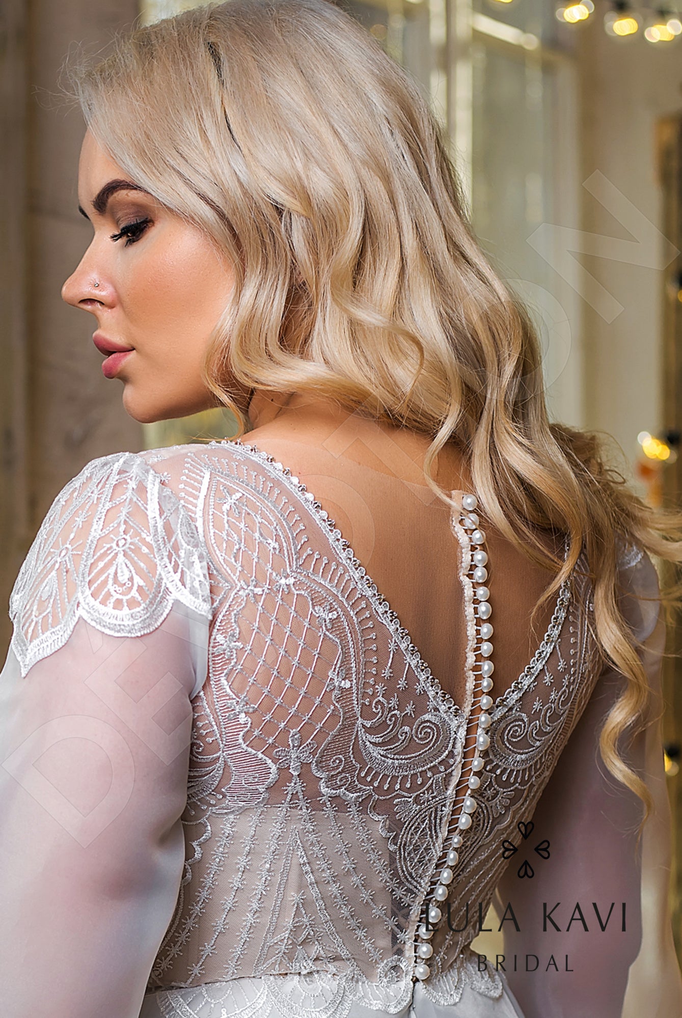 Etilia Full back A-line Long sleeve Wedding Dress 3