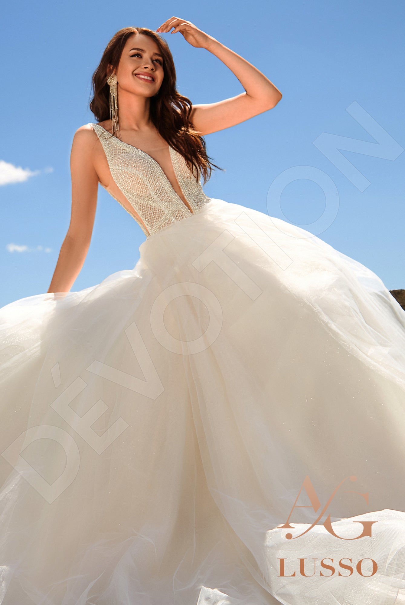 Marsalla Open back A-line Sleeveless Wedding Dress 2