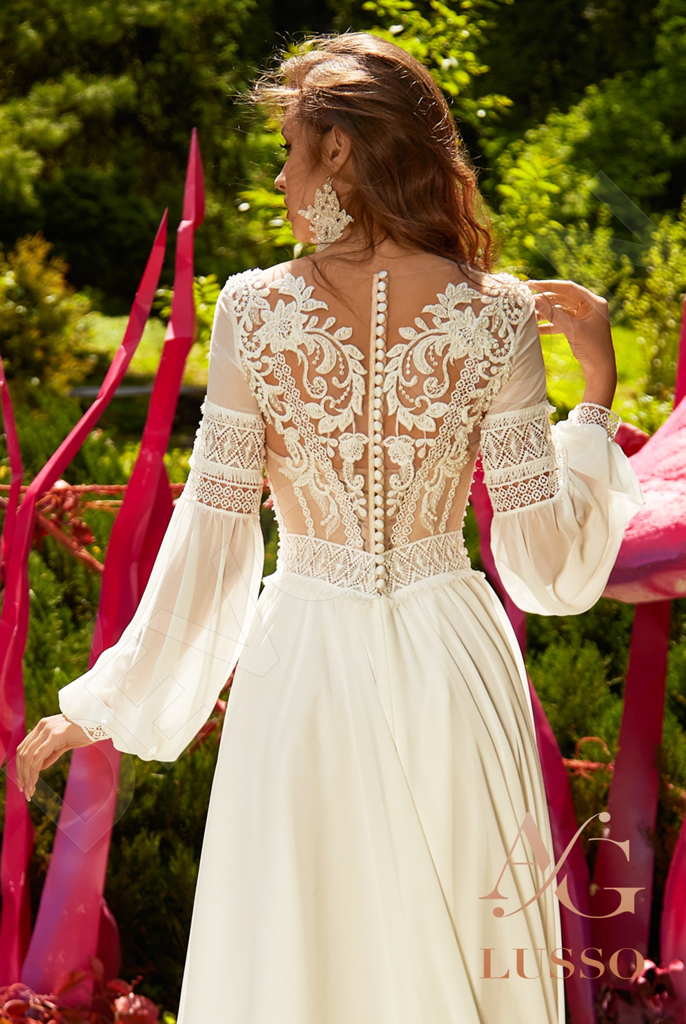Ninella Full back A-line Long sleeve Wedding Dress 4