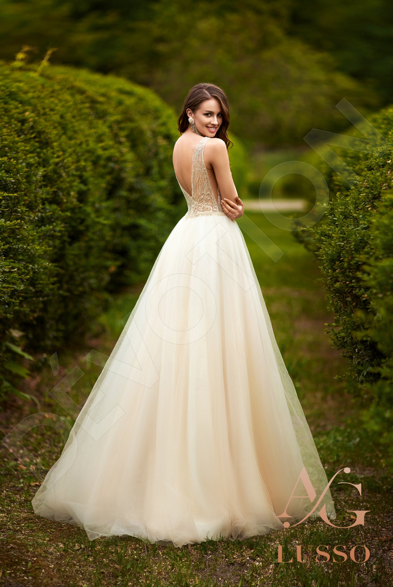 Pavlina Open back A-line Sleeveless Wedding Dress Back