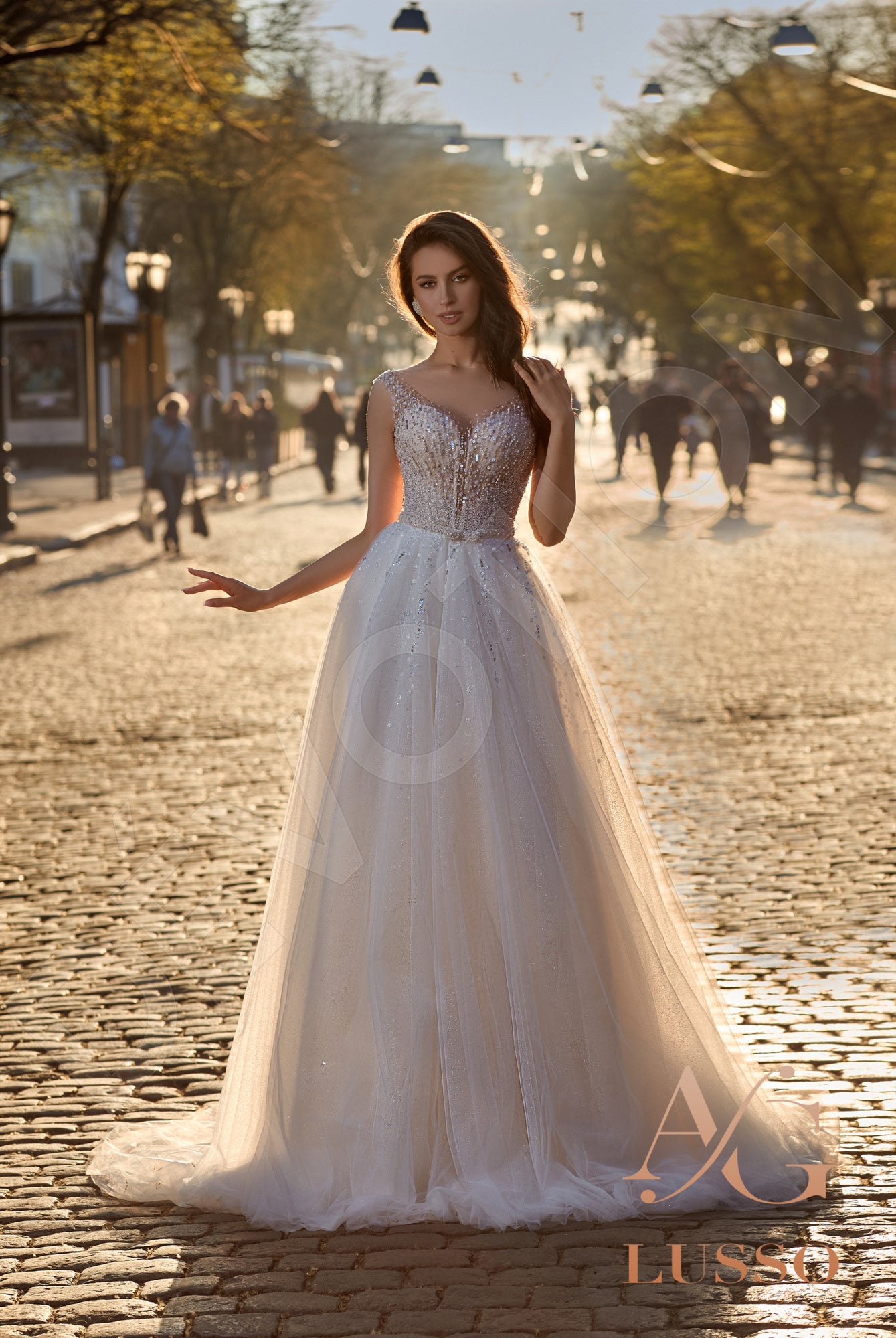 Shirlena Illusion back A-line Sleeveless Wedding Dress 5