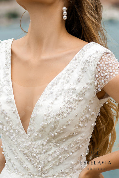 Luminitta Open back A-line Sleeveless Wedding Dress 6