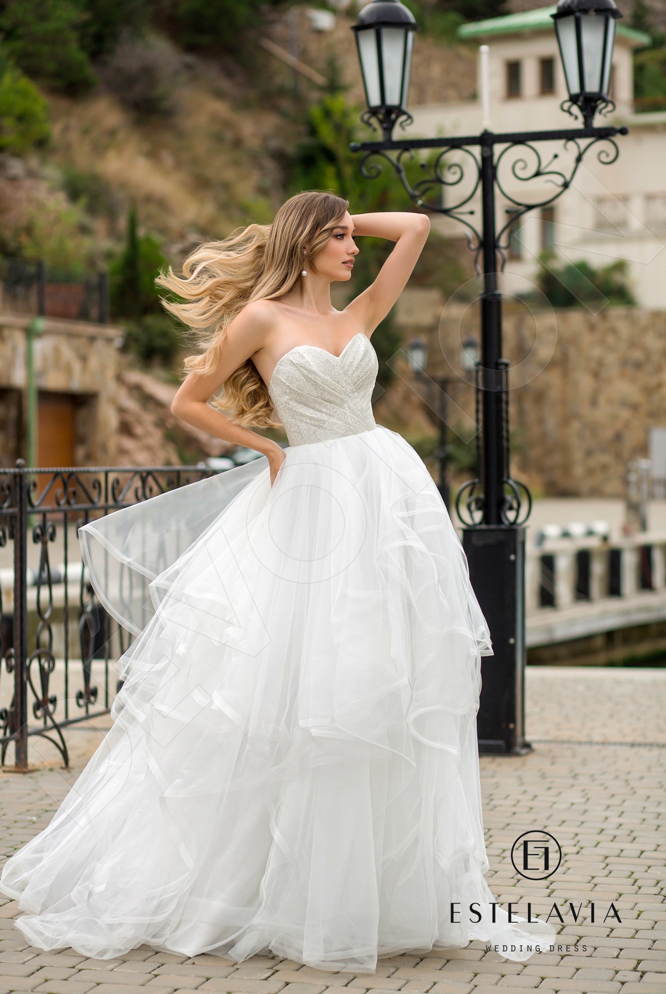 Mihaela Open back A-line Detachable sleeves Wedding Dress 8
