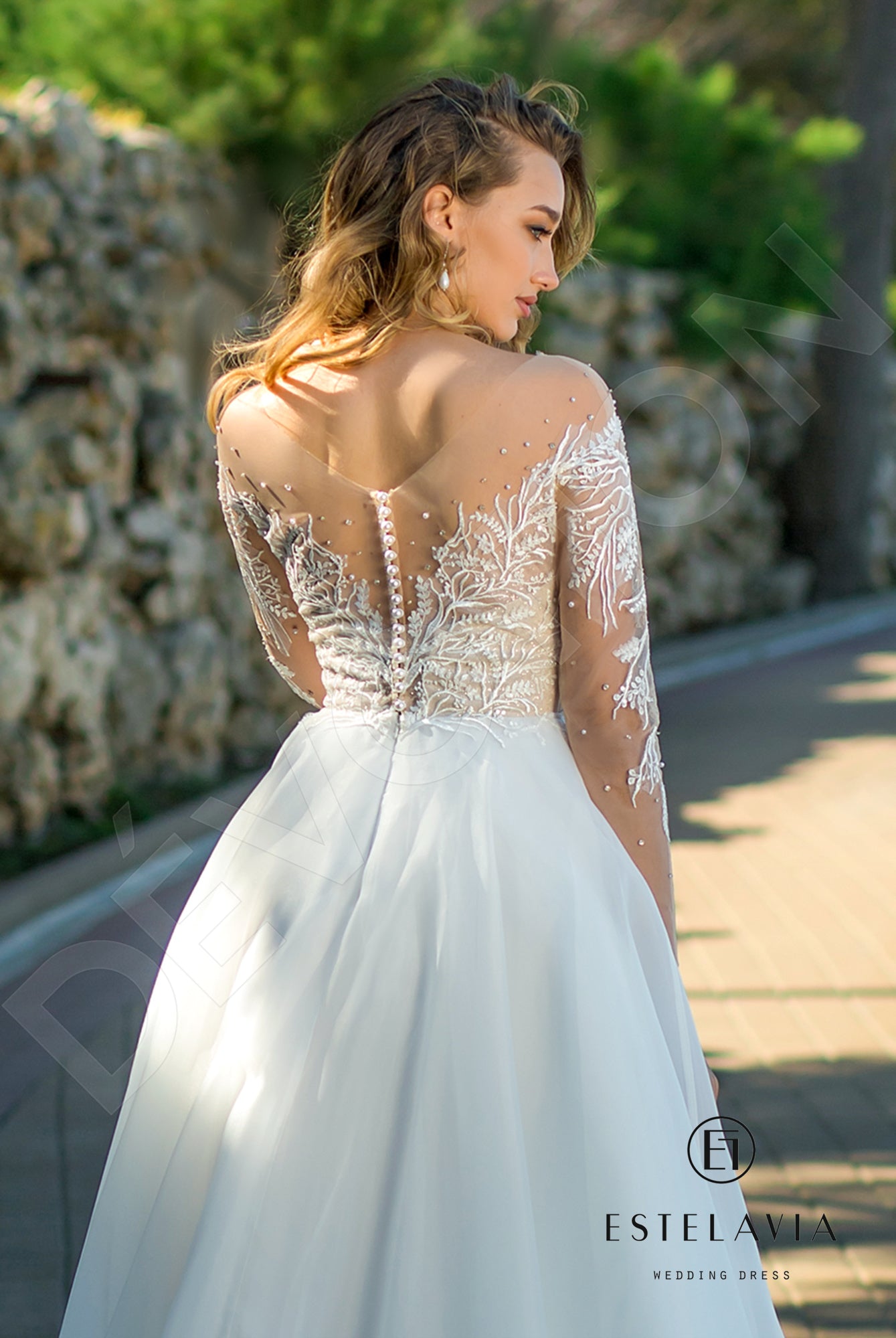 Otilia Open back A-line Long sleeve Wedding Dress 4