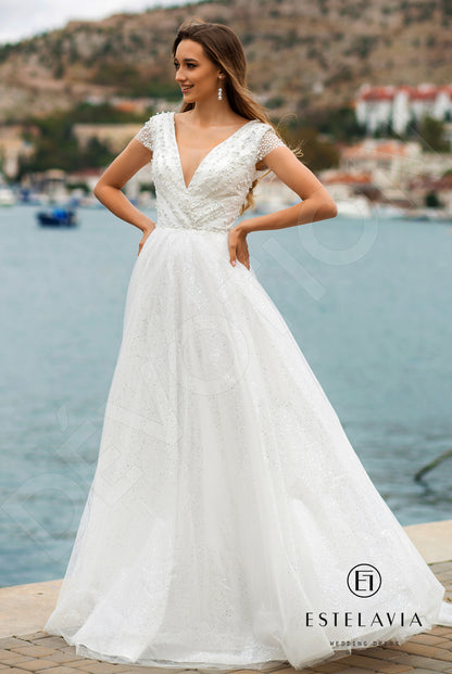 Luminitta Open back A-line Sleeveless Wedding Dress Front