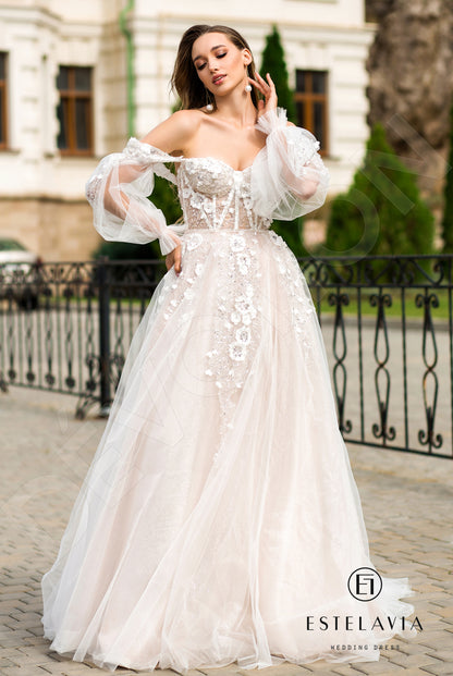 Lucrecine Open back A-line Strapless Wedding Dress Front