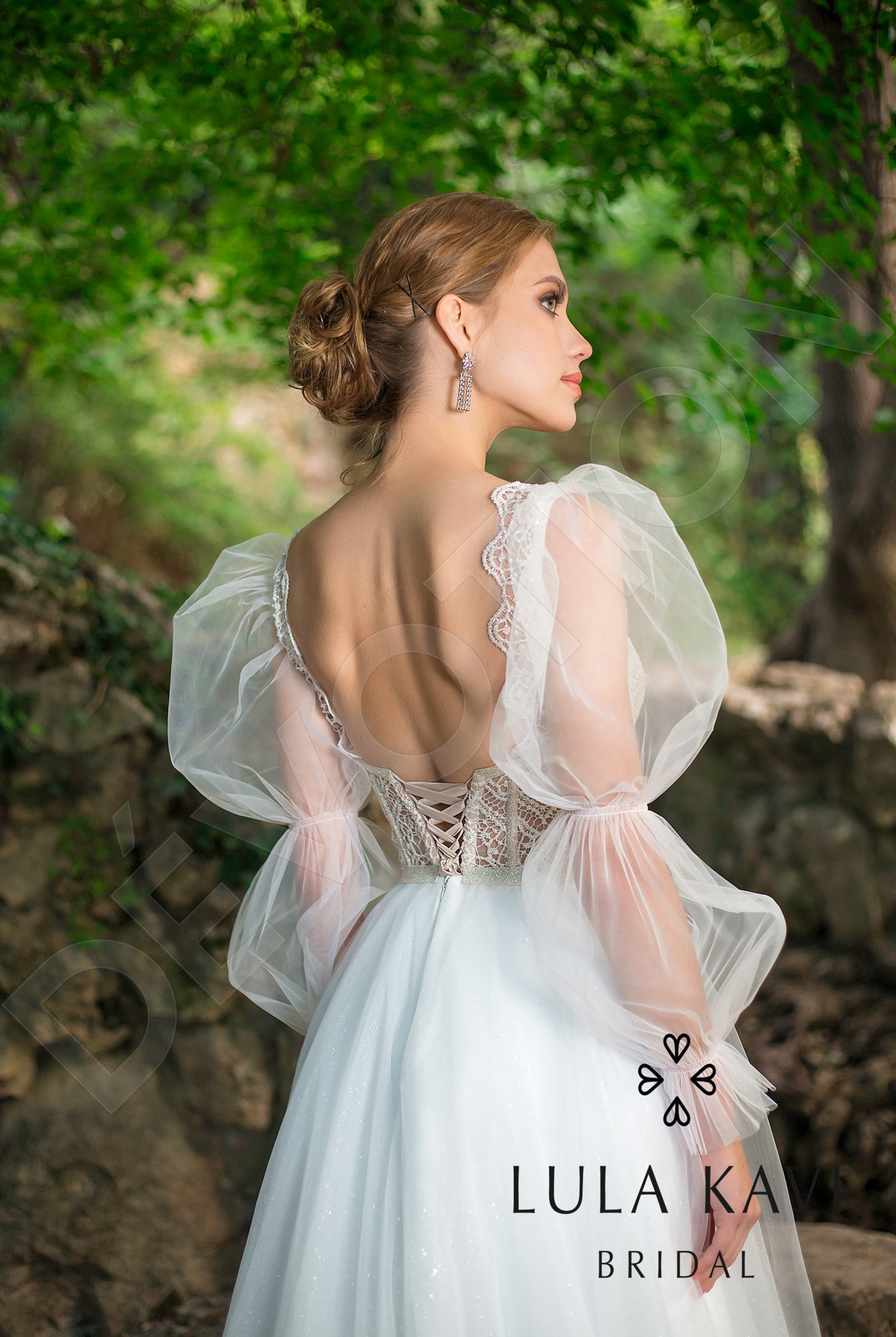 Ailen Open back A-line Straps Wedding Dress 4