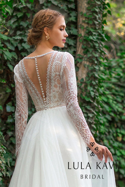 Kamaria Full back A-line Long sleeve Wedding Dress 4