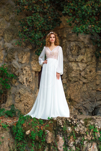 Lunalika Open back A-line Long sleeve Wedding Dress 5