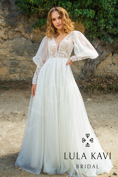 Lunala Open back A-line Sleeveless Wedding Dress Front