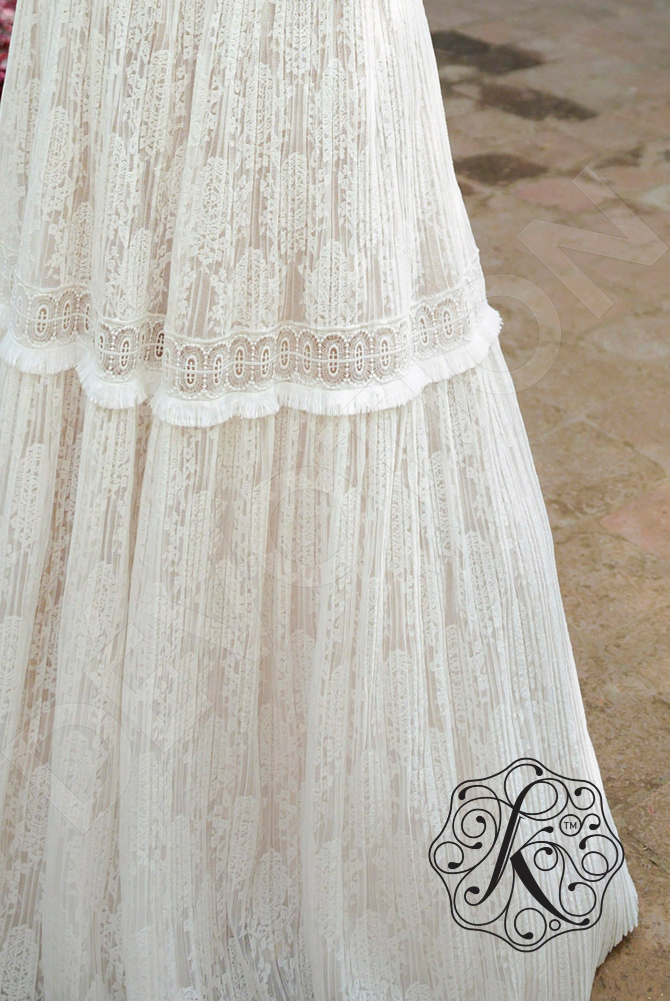 Glora A-line Sweetheart Latte Wedding dress