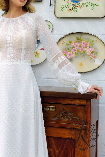 Minori Full back A-line Long sleeve Wedding Dress 4