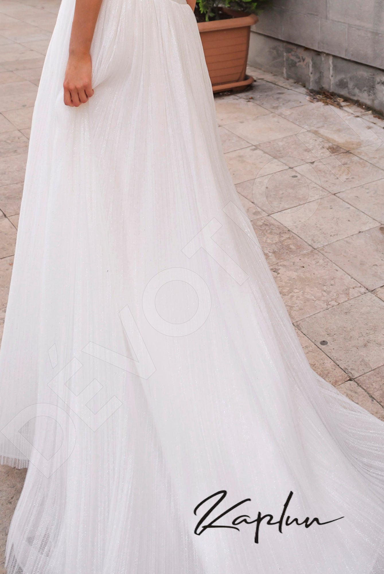 Sofy A-line V-neck OffWhite Wedding dress