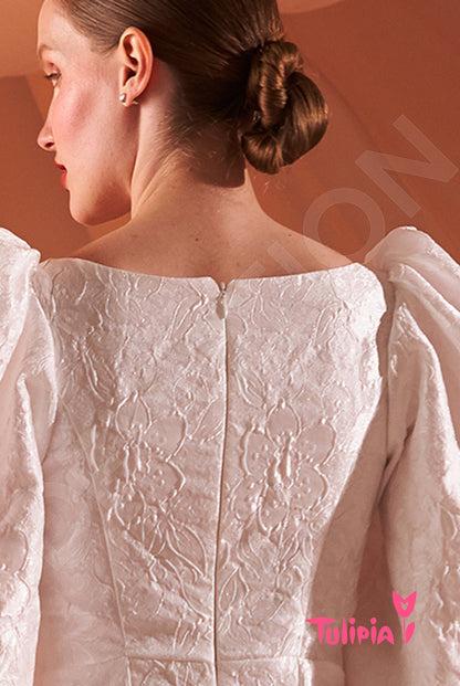 Dzholenda Full back Sheath/Column Long sleeve Wedding Dress 3