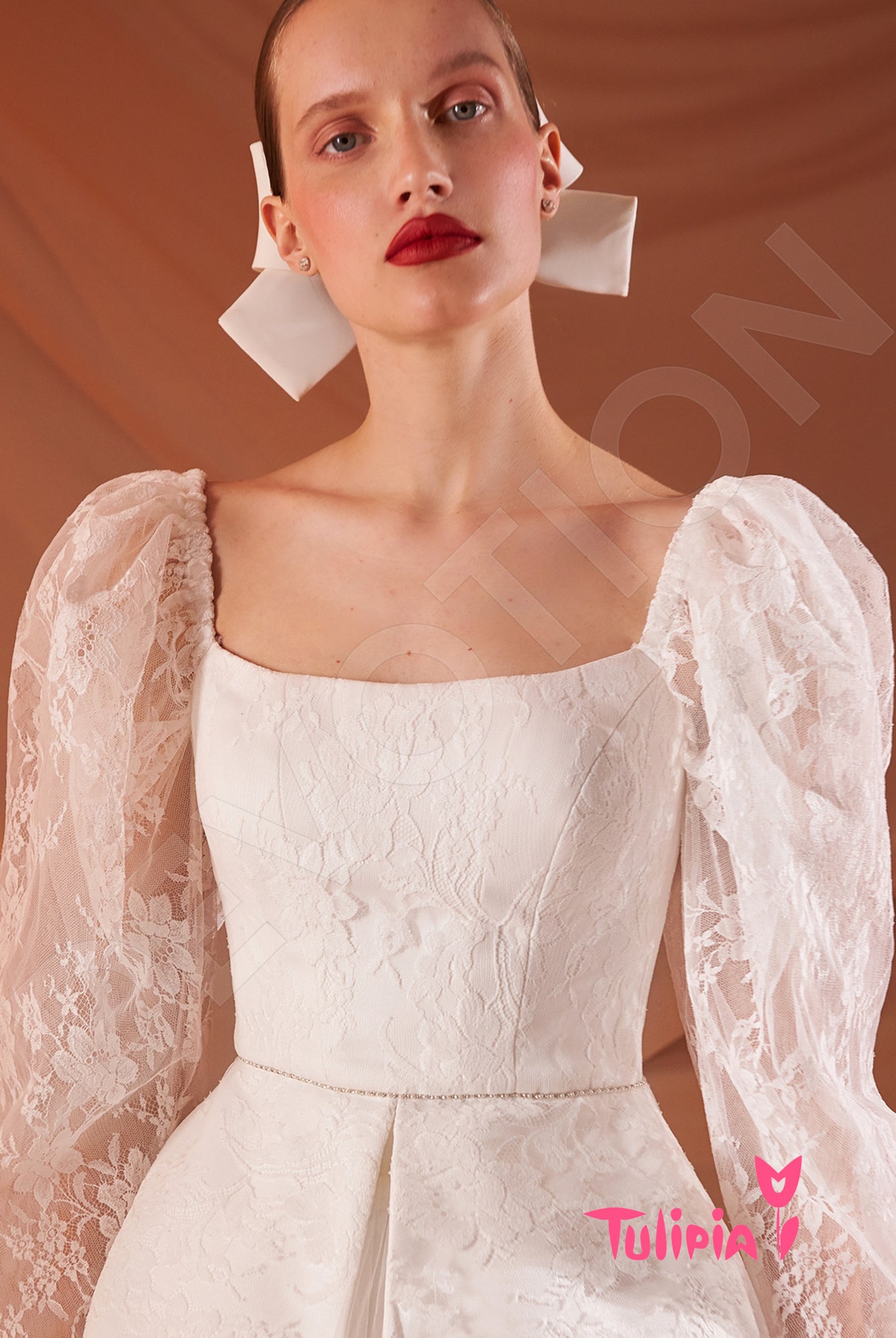 Lorenza Open back A-line Long sleeve Wedding Dress 7
