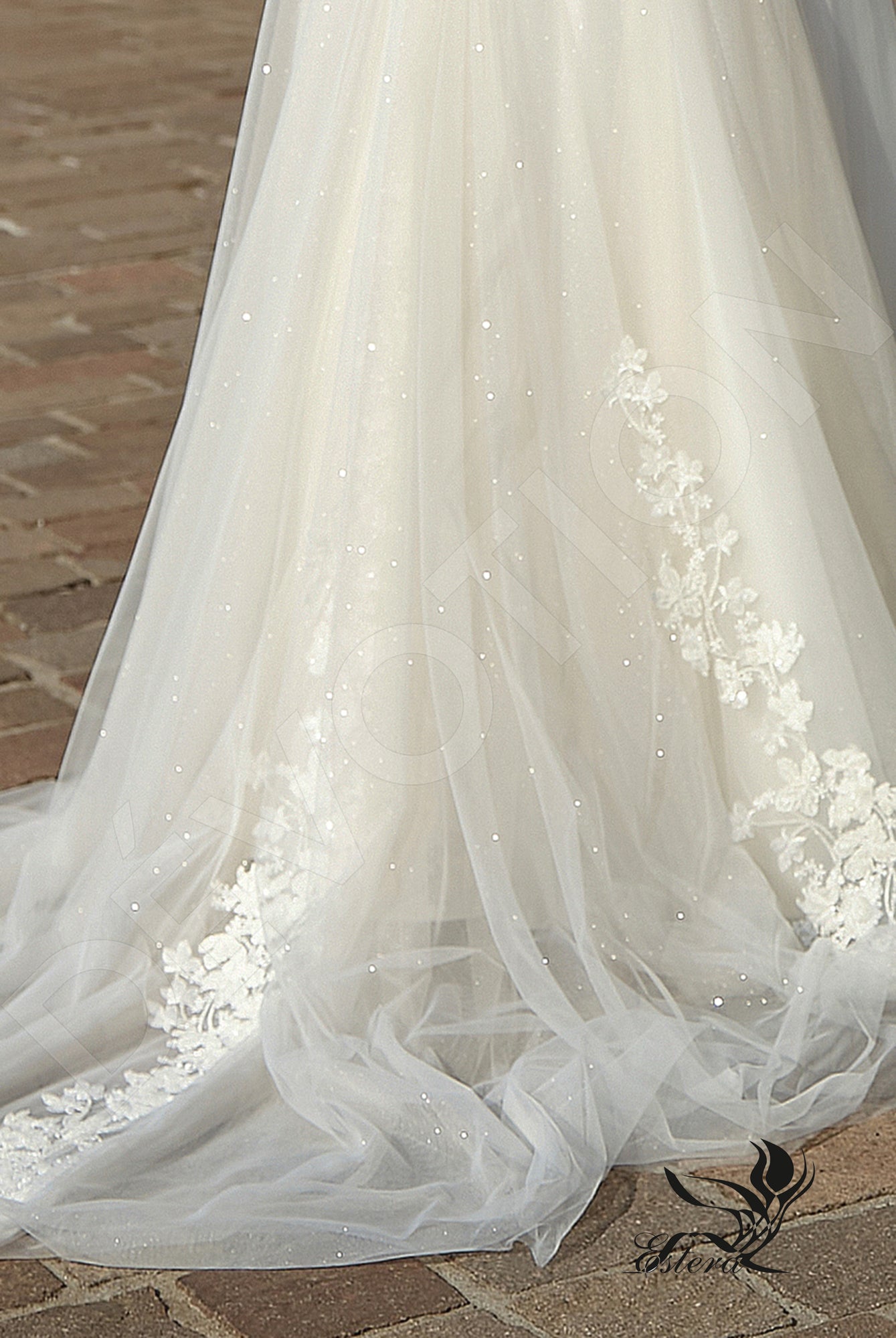 Luna A-line Sweetheart Ivory Wedding dress
