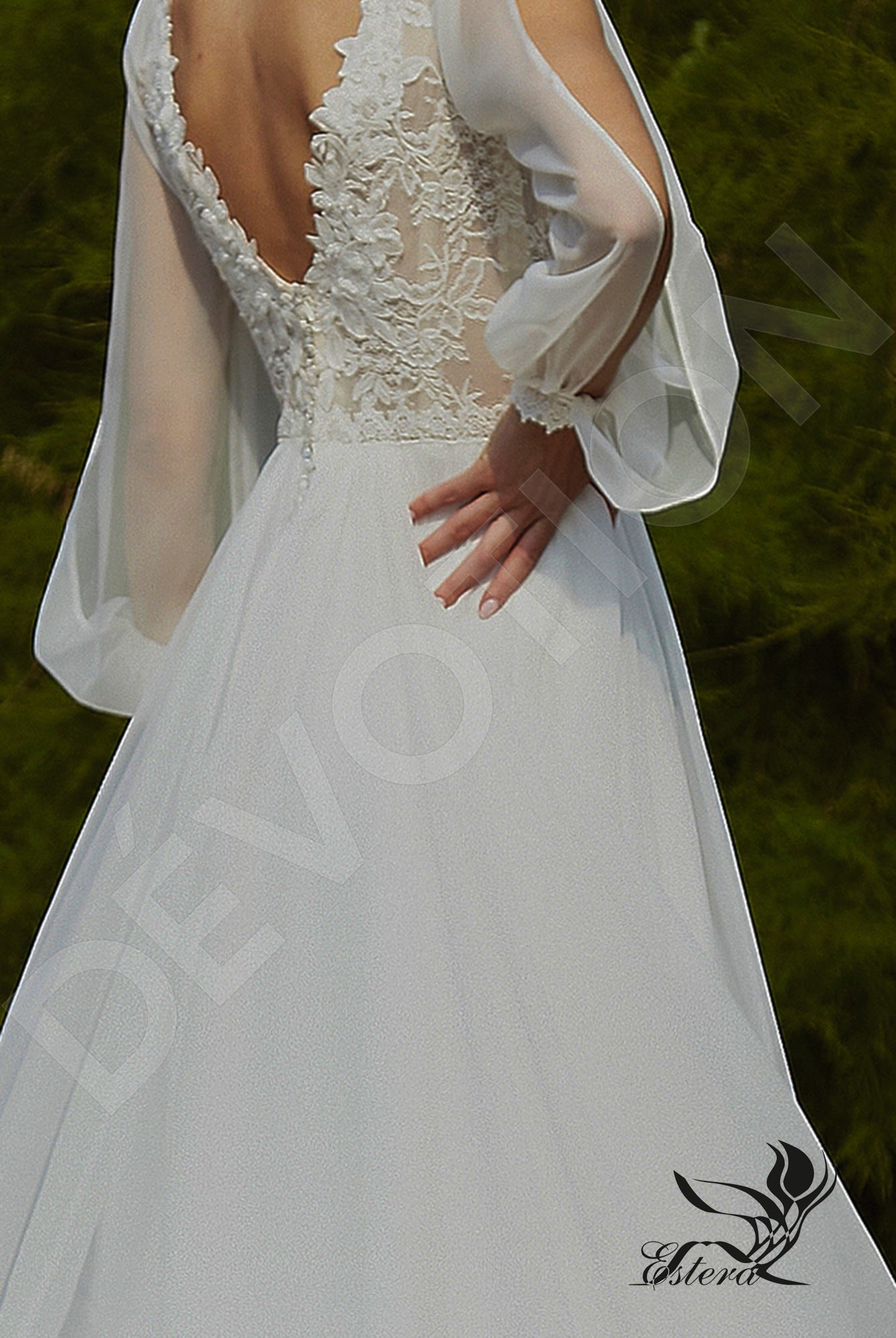 Padia A-line V-neck Ivory Wedding dress
