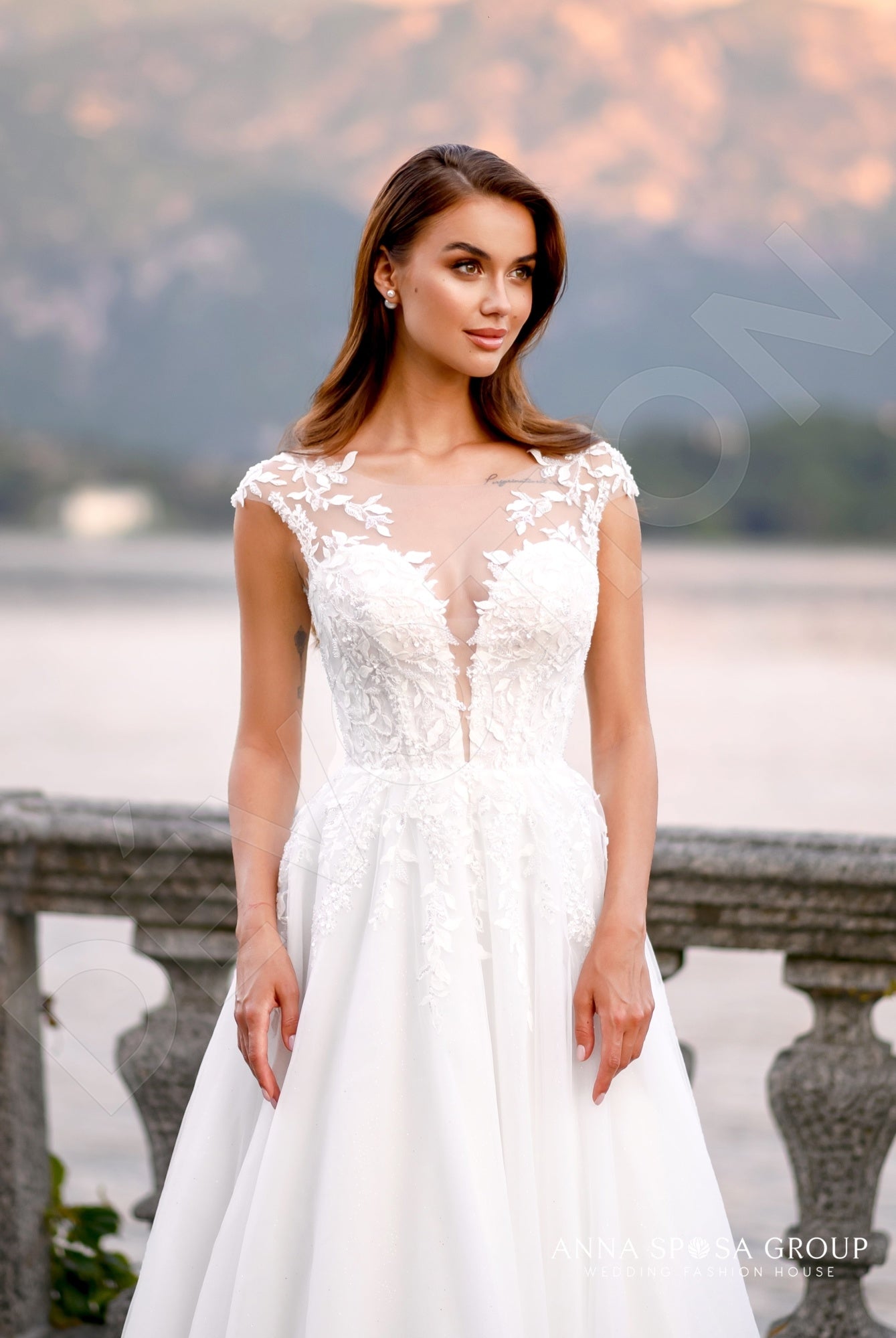 Manana Full back A-line Sleeveless Wedding Dress 2