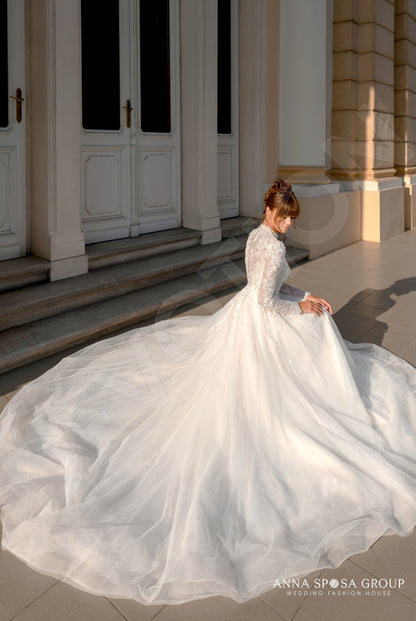 Eilish Full back A-line Long sleeve Wedding Dress 5