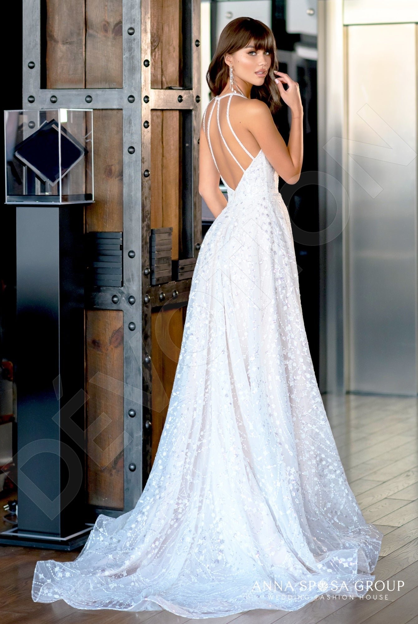 Sherit A-line Deep V-neck Milk Wedding dress