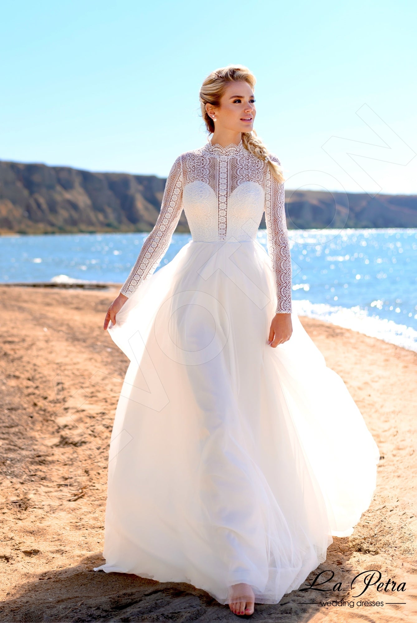 Lorelei Open back A-line Long sleeve Wedding Dress 7