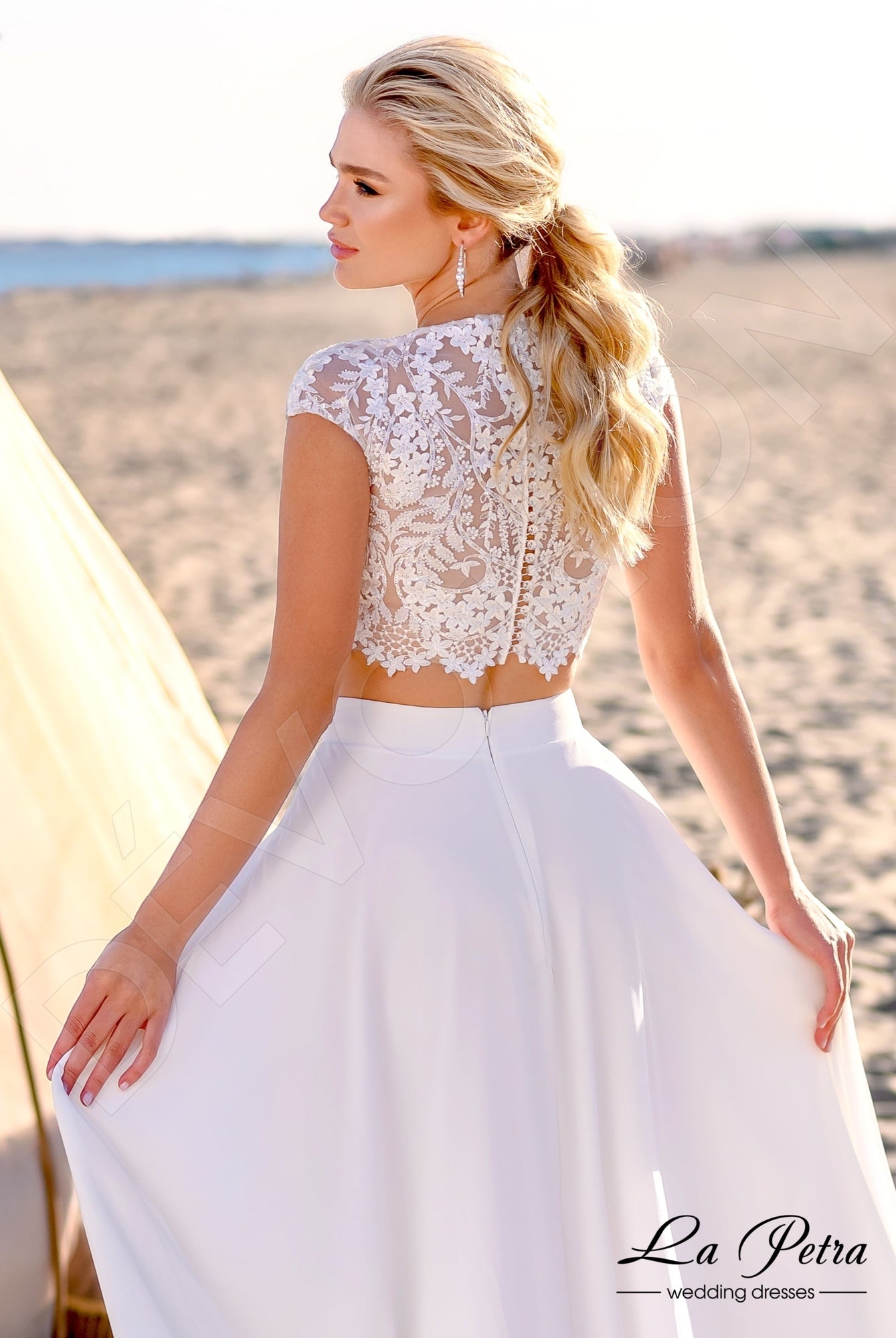 Lukis Full back A-line Short/ Cap sleeve Wedding Dress 3