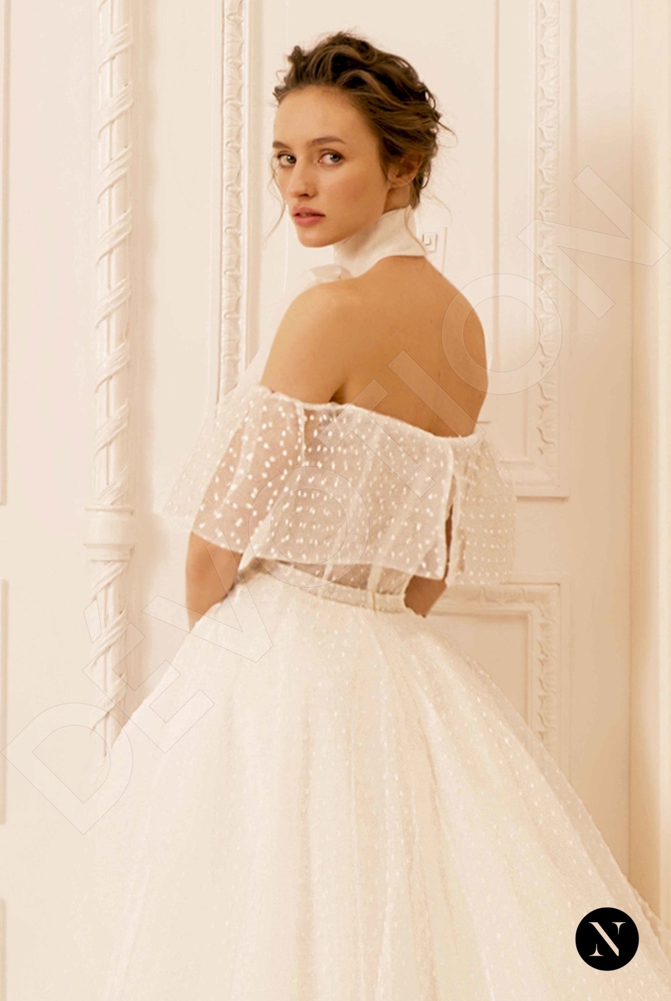 Estery Open back A-line Sleeveless Wedding Dress 4