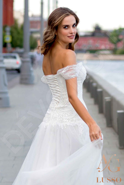 Angela Open back A-line Sleeveless Wedding Dress 3