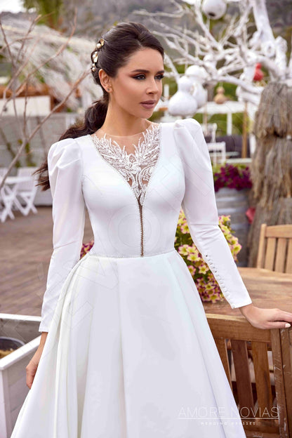 Dreama Full back A-line Long sleeve Wedding Dress 2