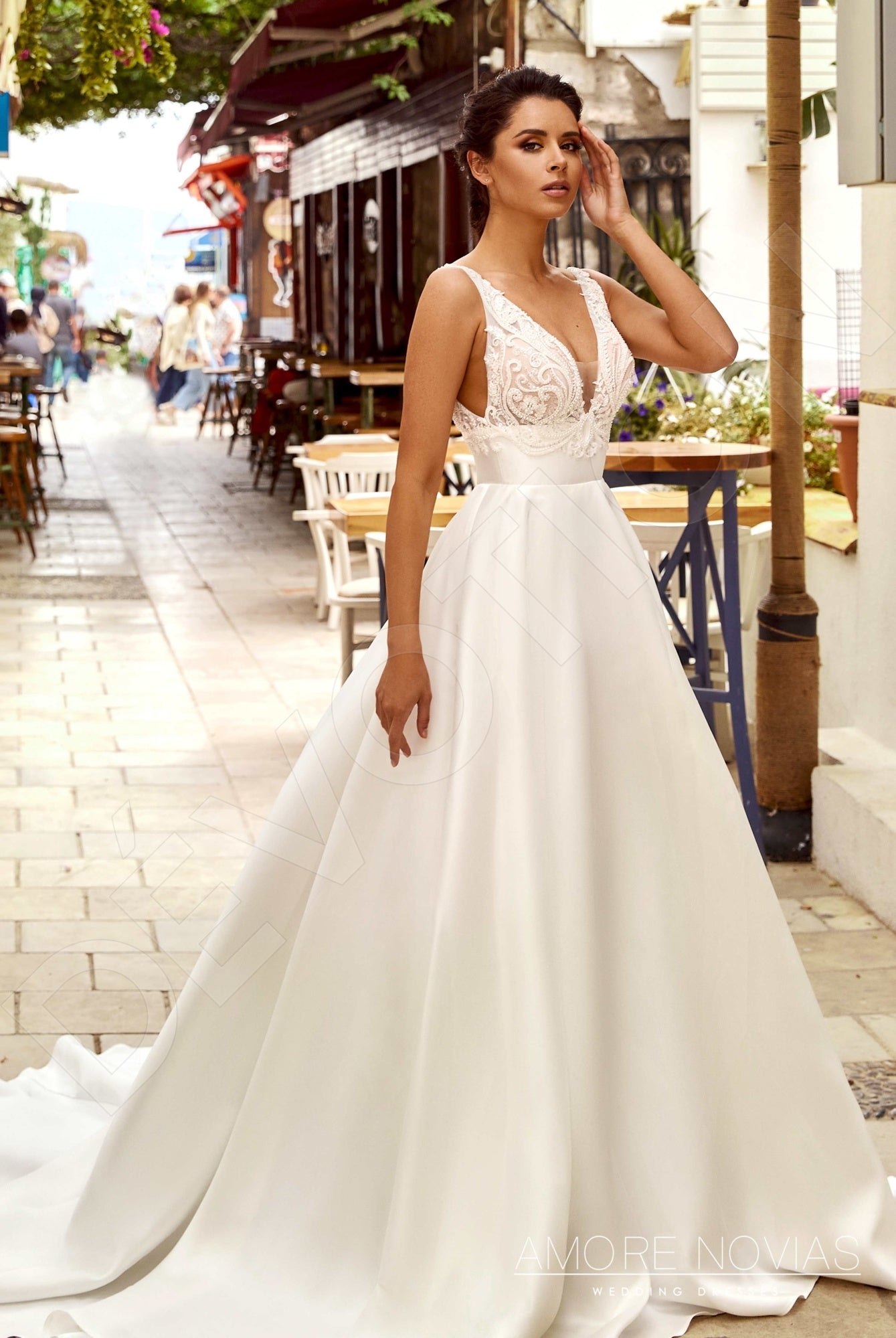 Shannon Open back A-line Sleeveless Wedding Dress Front