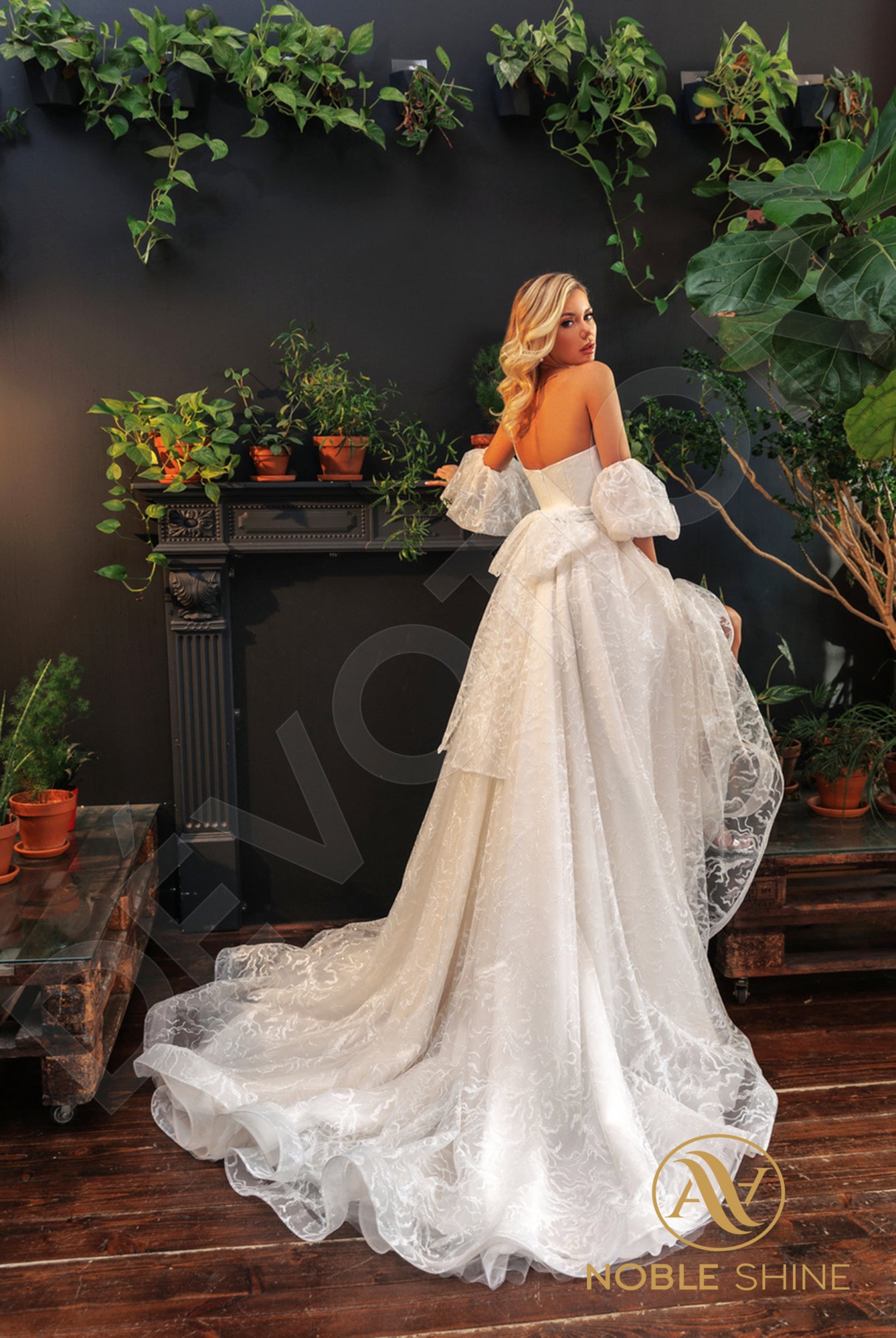Mivin A-line Asymmetric/One shoulder Milk Silver Wedding dress