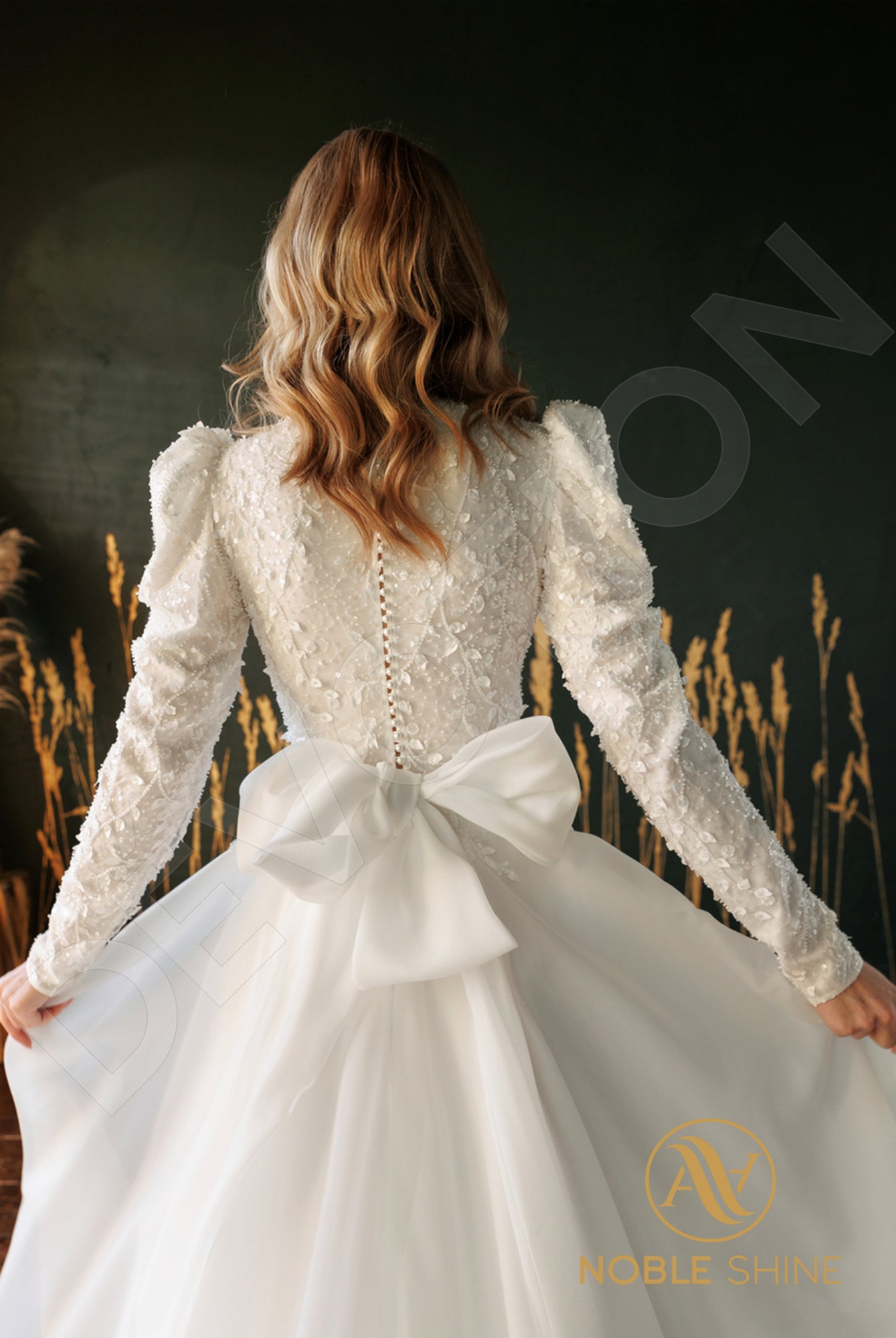 Sabrann Full back A-line Long sleeve Wedding Dress 3