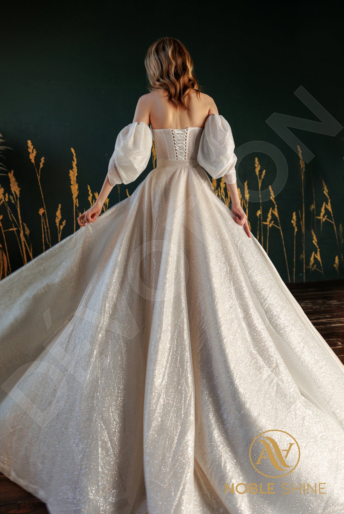 Mersayl Sheath/Column Sweetheart Pearl Silver Wedding dress