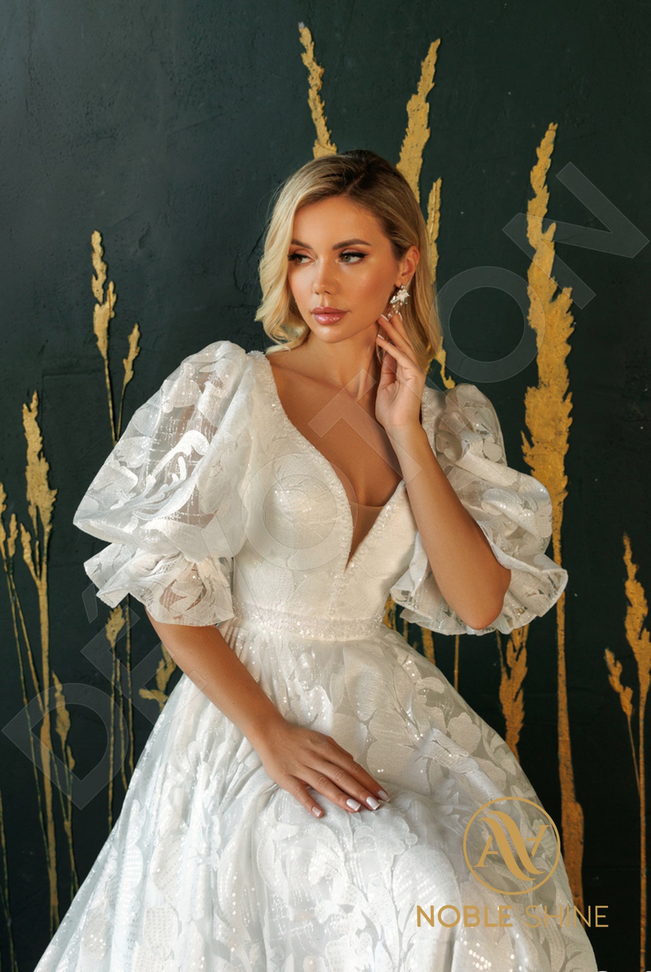 Talalla Open back A-line Half sleeve Wedding Dress 2